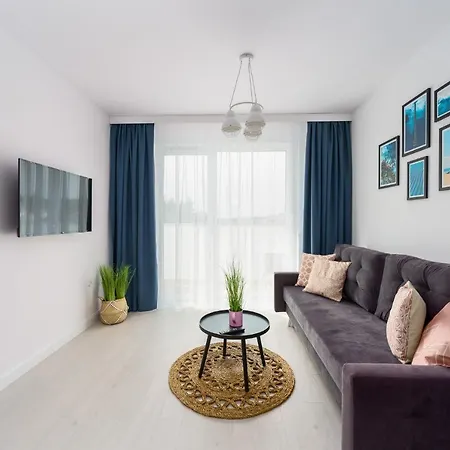 Bellamaya - Kapitanska 18 *