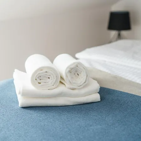 Bellamaya - Kapitanska 18