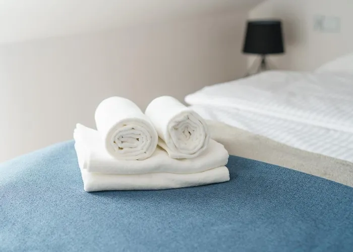 Bellamaya - Kapitanska 18